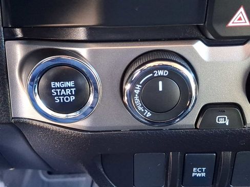 Certified 2023 Toyota Tacoma SR5 image 25