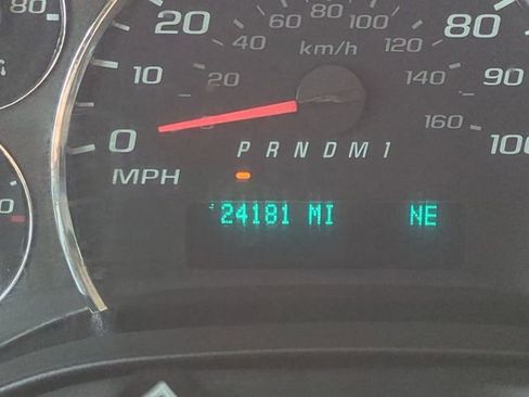 Used 2019 Chevrolet Express 3500 LT w/ LT Preferred Equipment Group RWD image 33