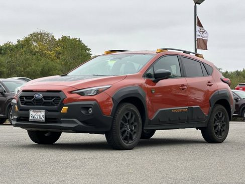 Used 2025 Subaru Crosstrek 2.5i Wilderness w/ Wilderness Package AWD/4WD image 8