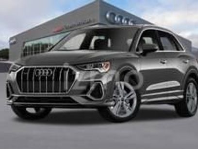 Used 2024 Audi Q3 2.0T Premium Plus