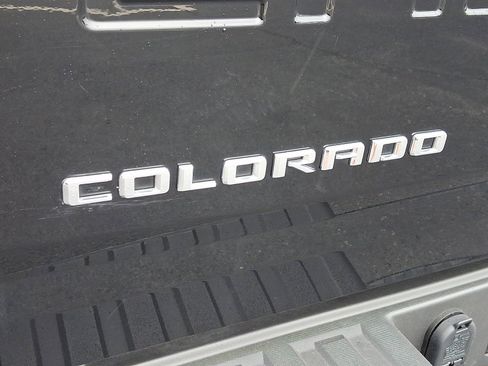 Used 2021 Chevrolet Colorado Z71 w/ Safety Package AWD/4WD image 30
