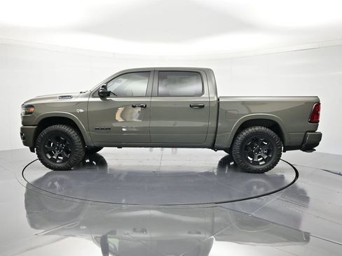 New 2026 RAM 1500 4x4 Crew Cab image 8