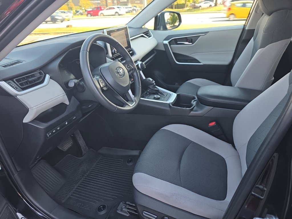Certified 2024 Toyota RAV4 XLE w/ Convenience Package AWD/4WD image 9