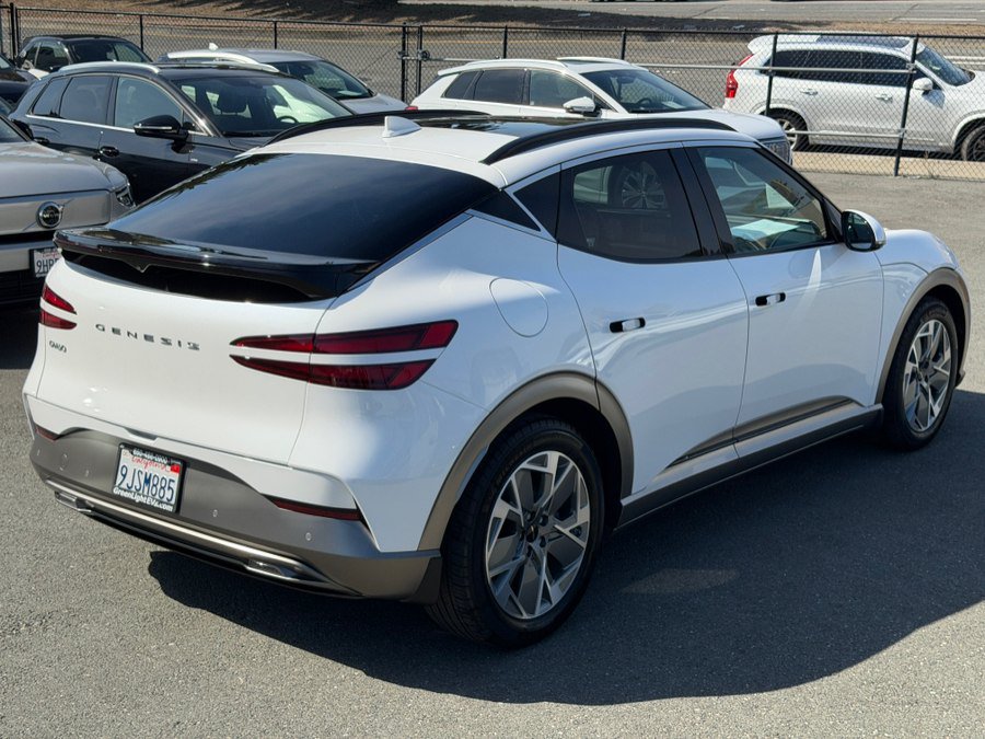 Used 2024 Genesis GV60 RWD image 5