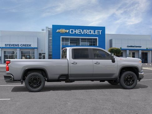 New 2026 Chevrolet Silverado 2500 LT w/ All Star Edition AWD/4WD image 3