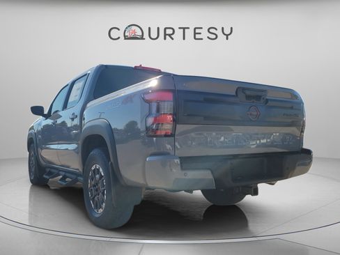 New 2026 Nissan Frontier PRO-4X w/ Pro-4x Convenience Package image 2