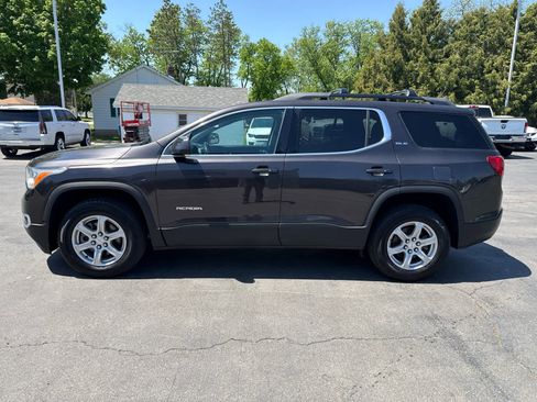 Used 2017 GMC Acadia SLE FWD image 6