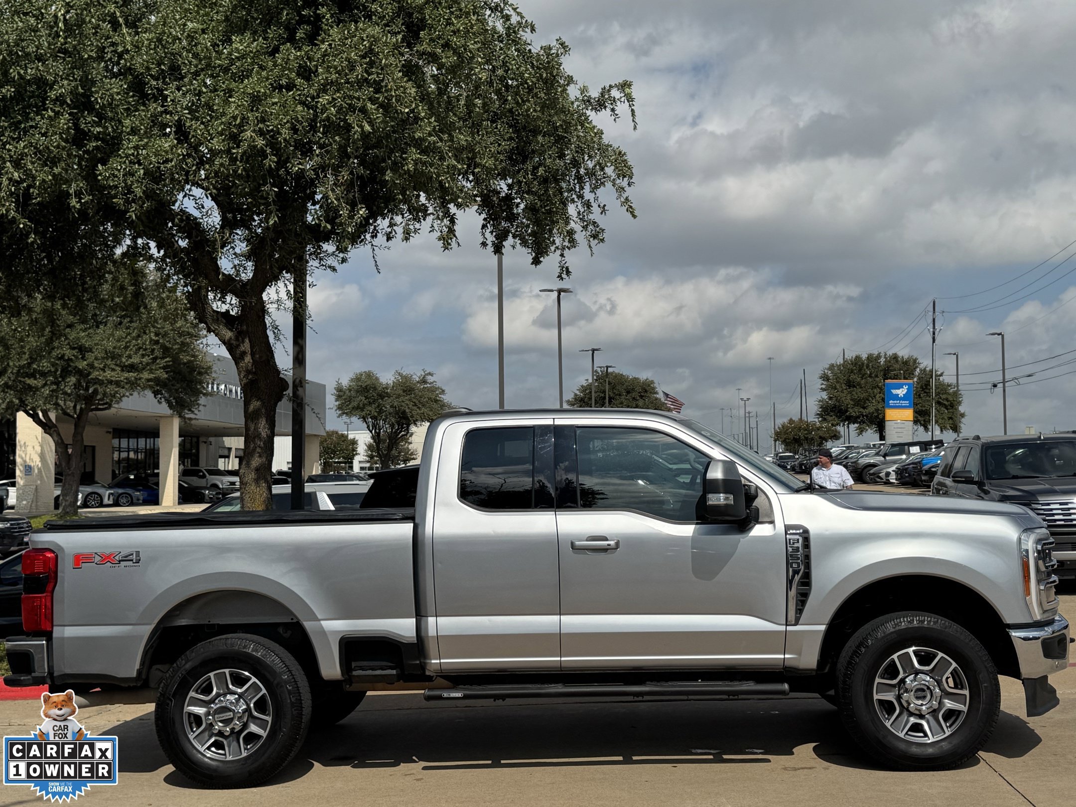 Used 2023 Ford F350 Lariat w/ Tow Technology Package AWD/4WD image 3