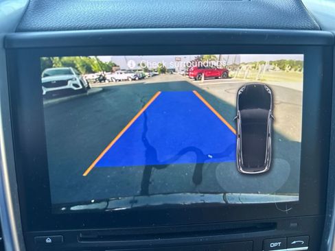 Used 2017 Porsche Cayenne S AWD/4WD image 33