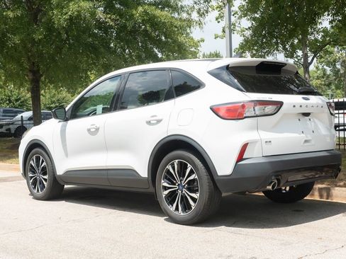 Used 2022 Ford Escape SE w/ SE Sport Appearance Package FWD image 10