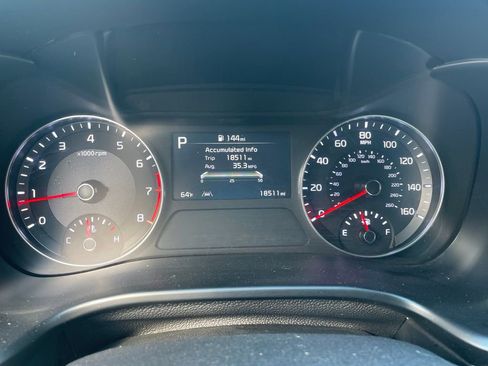 Used 2024 Kia Forte GT-Line w/ GT-Line Premium Package FWD image 8