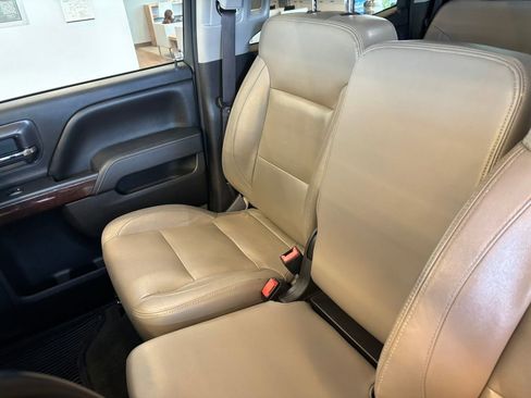 Used 2015 GMC Sierra 1500 SLE w/ SLE Value Package AWD/4WD image 18