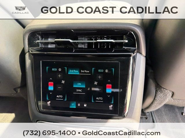Used 2026 Cadillac Escalade IQL Sport 1 w/ LPO, ONYX Package AWD/4WD image 14