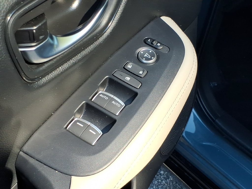 New 2027 Honda HR-V EX-L image 9
