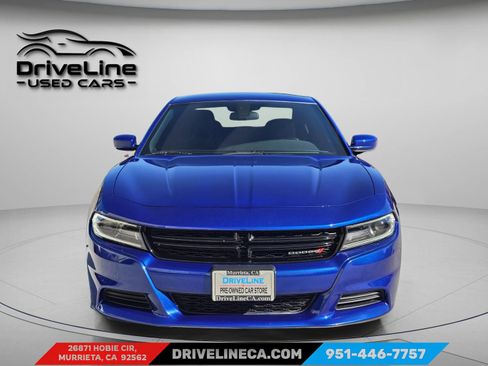 Used 2020 Dodge Charger SXT image 3
