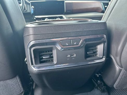 Used 2023 GMC Sierra 1500 Denali Ultimate AWD/4WD image 15