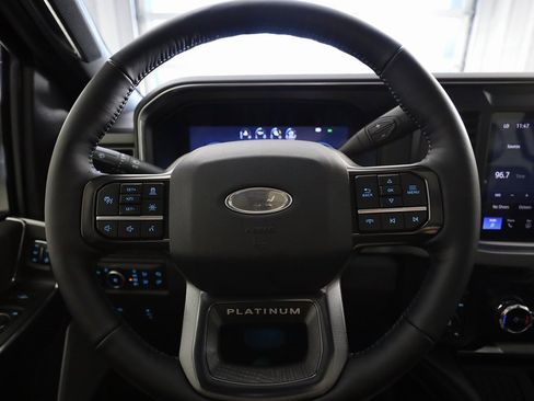 Used 2025 Ford F250 Platinum image 21