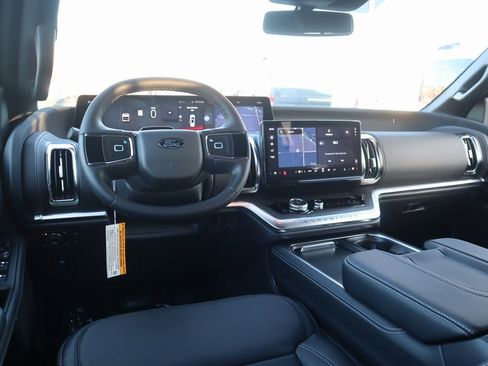 New 2026 Ford Expedition Platinum w/ Stealth Appearance Package image 2