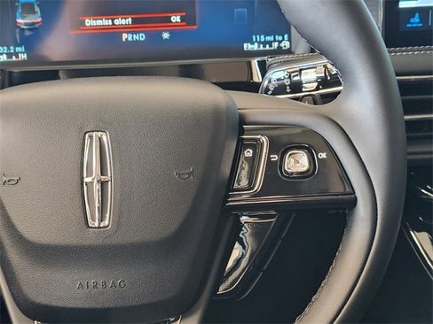 New 2026 Lincoln Corsair Premiere image 28