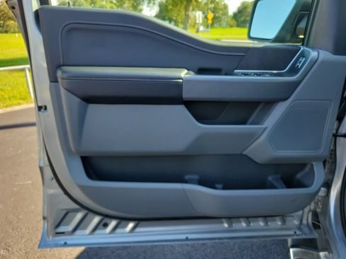 Used 2025 Ford F150 XLT w/ Equipment Group 301A Standard RWD image 17