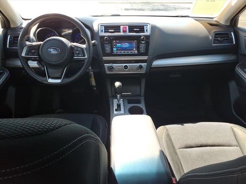 Used 2019 Subaru Outback 2.5i AWD/4WD image 23