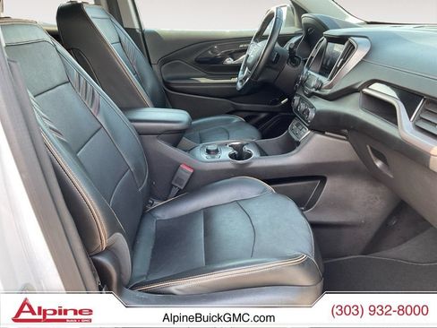 Used 2024 GMC Terrain AT4 AWD/4WD image 15