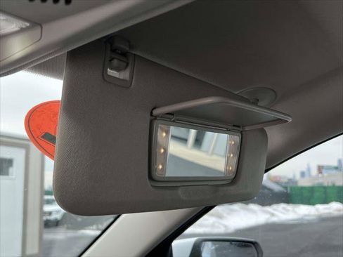 Used 2022 GMC Terrain Denali w/ Denali Premium Package AWD/4WD image 34