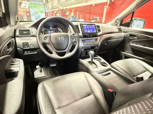 Used 2019 Honda Ridgeline RTL-T image 20