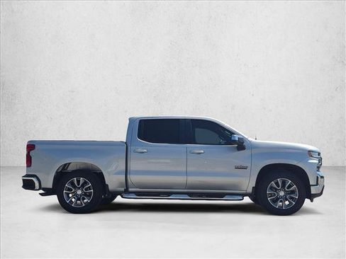 Used 2022 Chevrolet Silverado 1500 LT RWD image 4