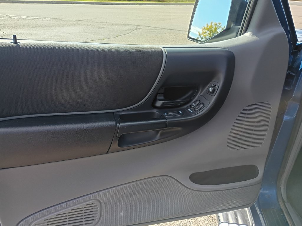 Used 2007 Ford Ranger XLT AWD/4WD image 25