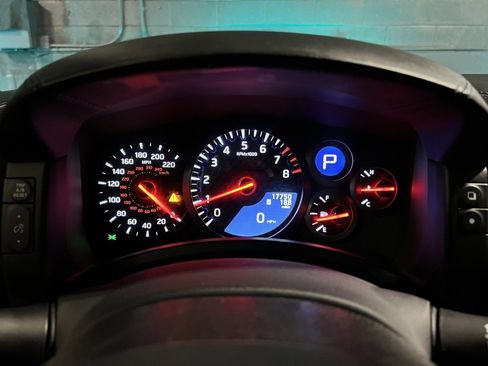 Used 2017 Nissan GT-R Premium image 26