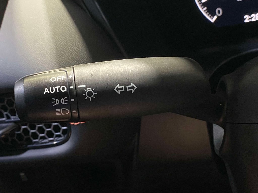 Used 2025 Honda HR-V Sport image 21