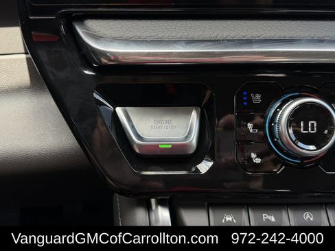 New 2026 GMC Sierra 1500 Denali w/ Denali Reserve Package AWD/4WD image 18