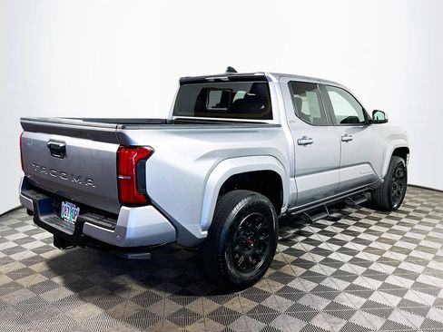 Certified 2025 Toyota Tacoma SR5 AWD/4WD image 7