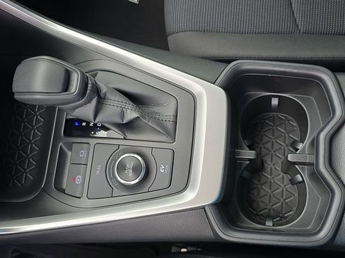 Used 2025 Toyota RAV4 LE image 24