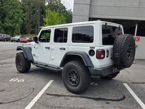 Used 2022 Jeep Wrangler Unlimited Sport AWD/4WD image 6
