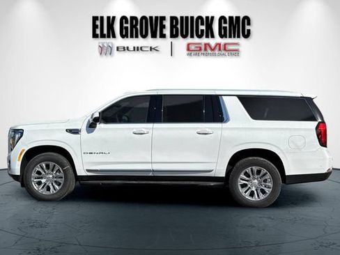 New 2026 GMC Yukon XL Denali w/ Advanced Technology Package AWD/4WD image 7