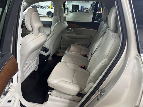Used 2017 Volvo XC90 T6 Inscription w/ Vision Package AWD/4WD image 14