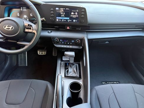 New 2026 Hyundai Elantra Sport FWD image 30