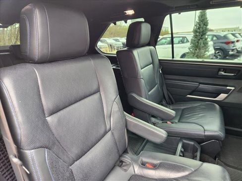 Used 2024 Toyota Sequoia Platinum image 21
