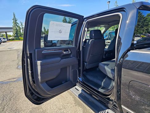 New 2026 Chevrolet Silverado 3500 LT w/ Trail Boss Package AWD/4WD image 16