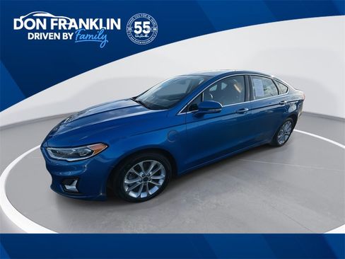 Used 2019 Ford Fusion Energi Titanium image 1