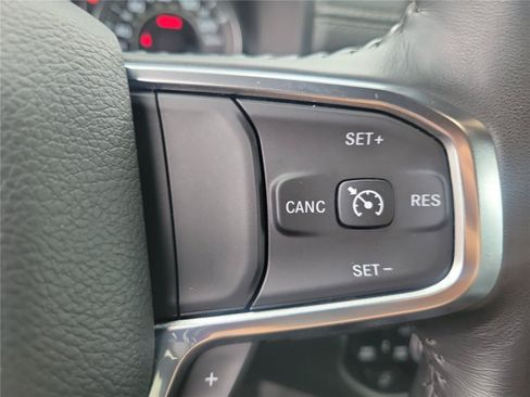 Used 2024 RAM 1500 Laramie AWD/4WD image 25