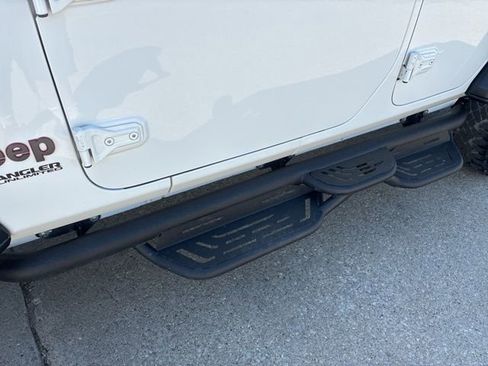 Used 2018 Jeep Wrangler Unlimited Rubicon AWD/4WD image 5