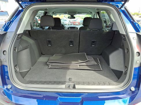 Certified 2022 GMC Terrain SLE image 27