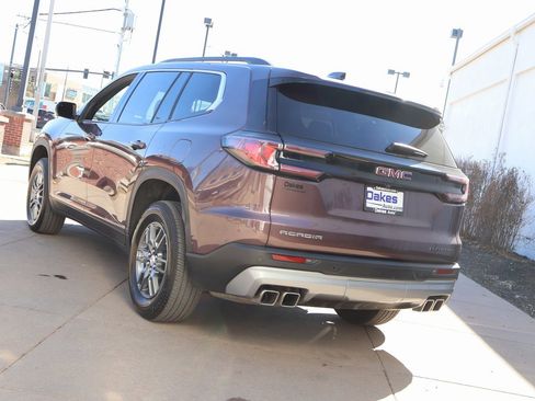 Certified 2025 GMC Acadia Elevation image 3