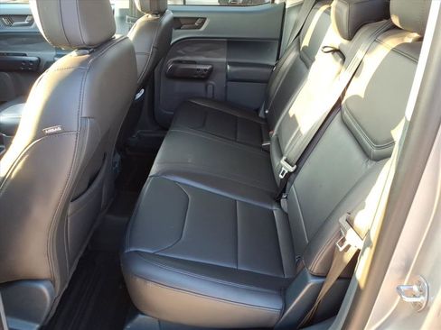 Used 2023 Ford Maverick Lariat w/ Lariat Luxury Package image 16