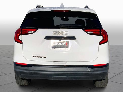 Used 2021 GMC Terrain SLT w/ Infotainment Package II image 5