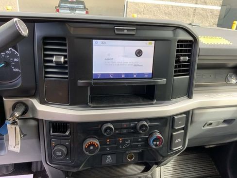 New 2025 Ford F550 4x4 Regular Cab Super Duty image 16