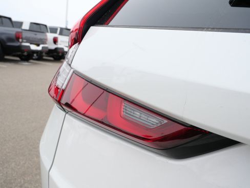 Used 2025 Honda CR-V EX-L image 17